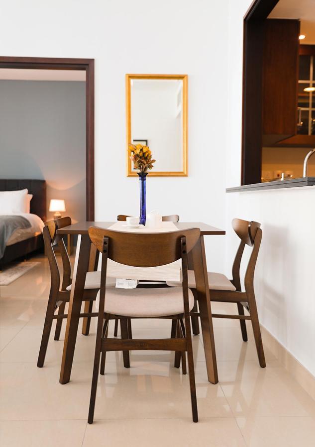 Nasma Luxury Stays - Fancy Apartment With Balcony Near Burj Khalifa Dubái Exterior foto