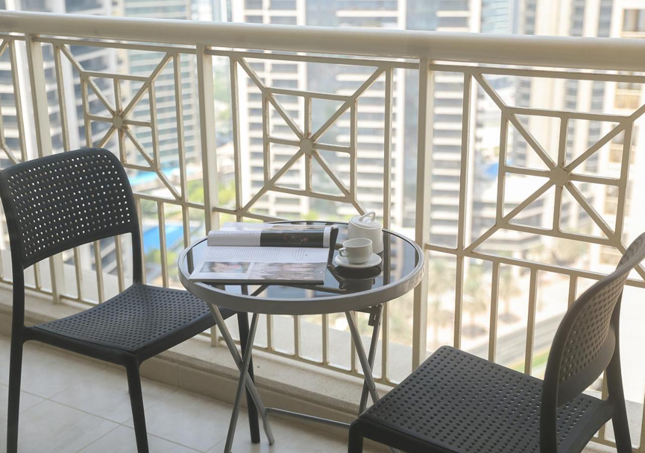 Nasma Luxury Stays - Fancy Apartment With Balcony Near Burj Khalifa Dubái Exterior foto