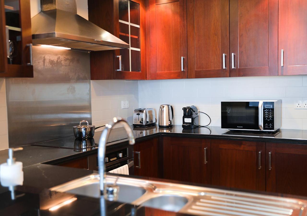 Nasma Luxury Stays - Fancy Apartment With Balcony Near Burj Khalifa Dubái Exterior foto