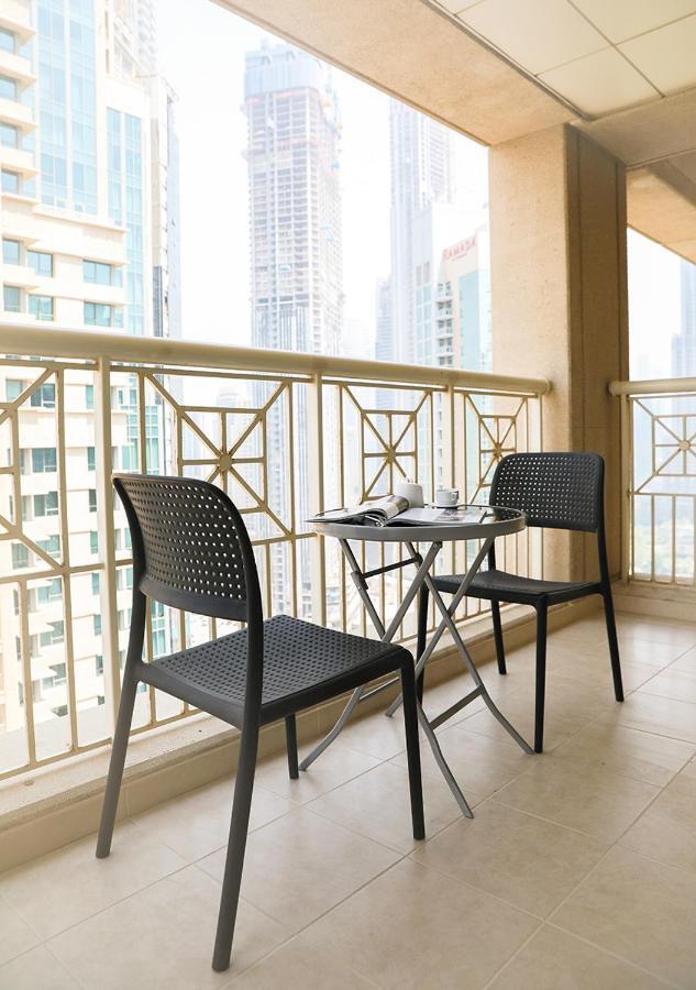 Nasma Luxury Stays - Fancy Apartment With Balcony Near Burj Khalifa Dubái Exterior foto
